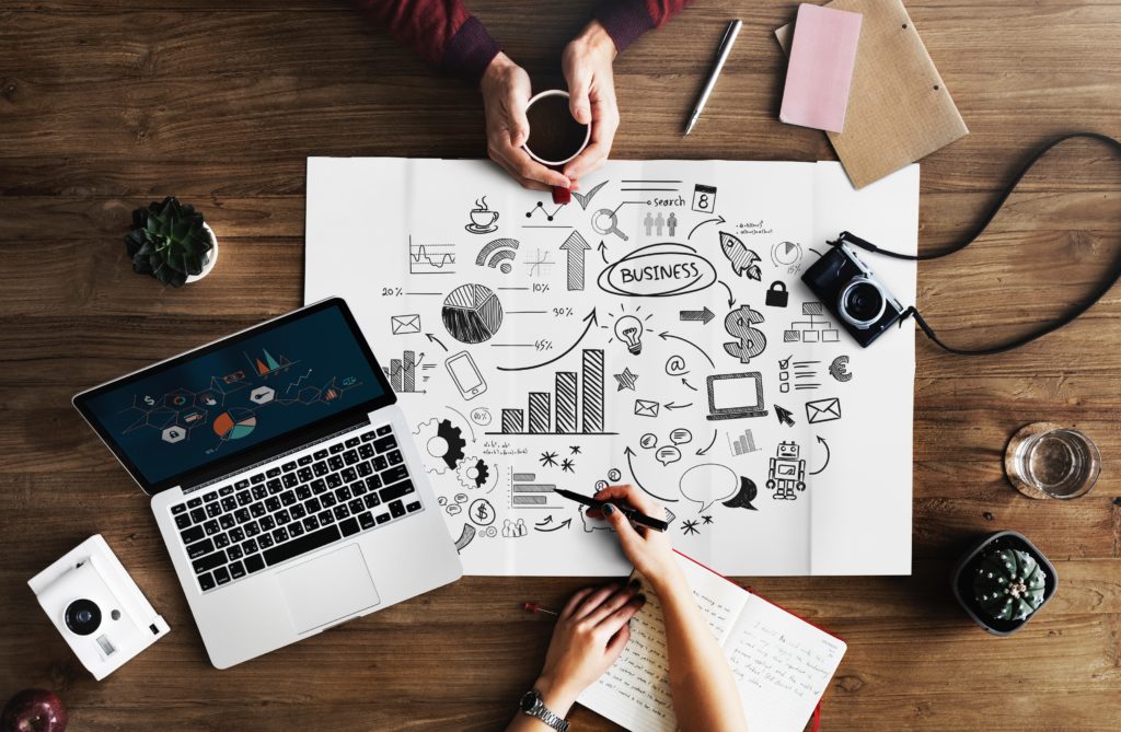 TRA ESSERE COMUNITA’ E FARE IMPRESA